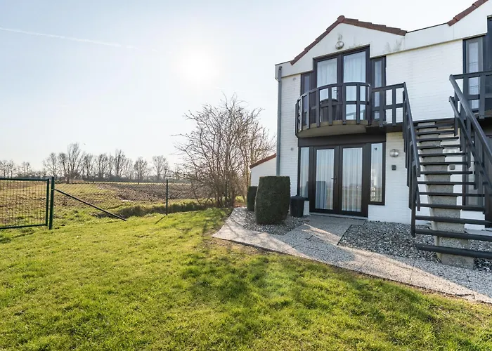 Sirius With Parking And Shared Pool By Interhome