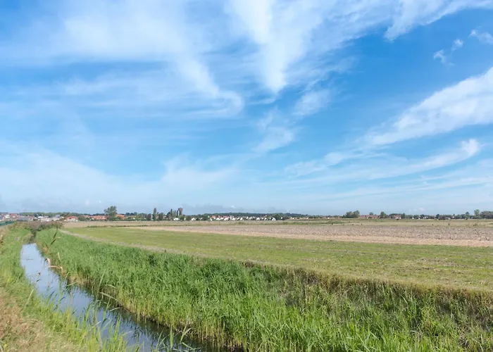 Sirius With Parking And Shared Pool By Interhome Apartment